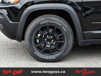 2022 Jeep Cherokee Trailhawk Diamond Black Crystal Pearlcoat *REMOTE START*, *NAVIGATION*, *BLUETOOT... (image 4)