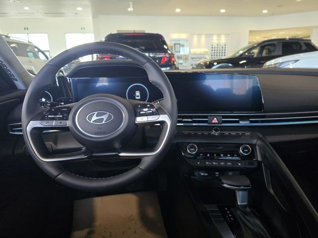 2025 Hyundai ELANTRA Preferred in Cars & Trucks in Calgary - Image 2