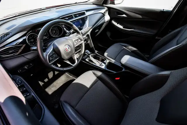 2023 Buick Encore GX Select • SUNROOF • POWER LIFTGATE • CP/AA in Cars & Trucks in Kingston - Image 14