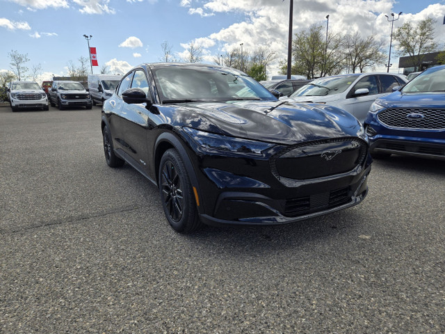 2025 Ford Mustang Mach-E SELECT | COMFORT PKG LITE | MOBILE PWR  in Cars & Trucks in Calgary - Image 3