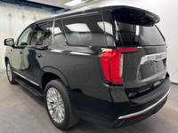 The 2024 GMC Yukon SLT with the 5.3L V8 engine and SLT Luxury Package offers a perfect blend of powe... (image 6)