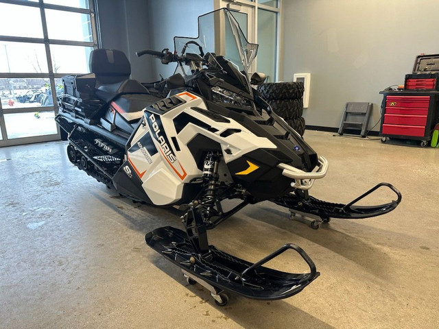 2023 POLARIS TITAN ADVENTURE 155 (FINANCING AVAILABLE) in Snowmobiles in Strathcona County - Image 2