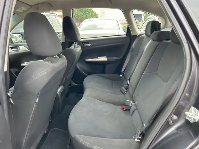 2009 Subaru Impreza 2.5i dans Autos et camions dans Calgary - Image 13