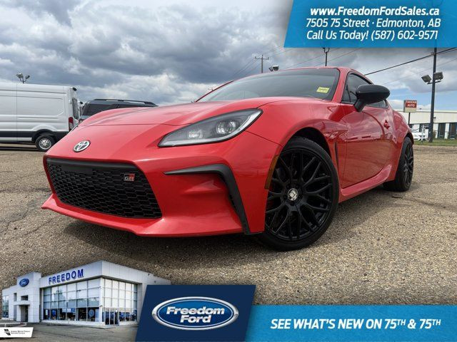 2022 Toyota GR86 ES | Rear Cam | Rem Keyless Entry in Cars & Trucks in Edmonton