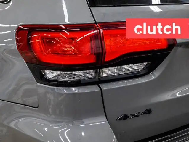 2021 Jeep Grand Cherokee Altitude 4x4 w/Apple CarPlay & Android  dans Autos et camions dans Ottawa - Image 10