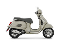 2024 Vespa GTS 300