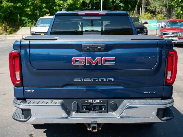 2019 GMC Sierra 1500 in Cars & Trucks in Kamloops - Image 4
