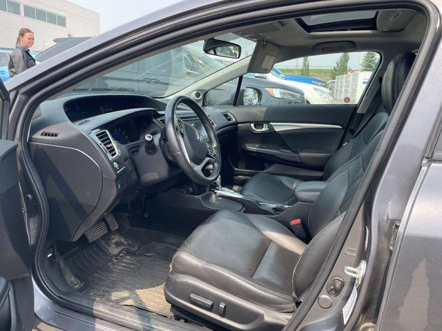 2014 Honda Civic Sedan Touring in Cars & Trucks in Strathcona County - Image 3