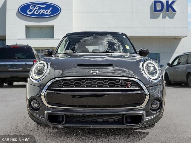 2020 MINI 5 Door Cooper S w/Leather, Nav, and More! in Cars & Trucks in Edmonton - Image 2