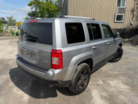 4x4 / SUN ROOF / AS IS SALE Please note all our vehicles are fully detailed and disinfected before g... (image 2)