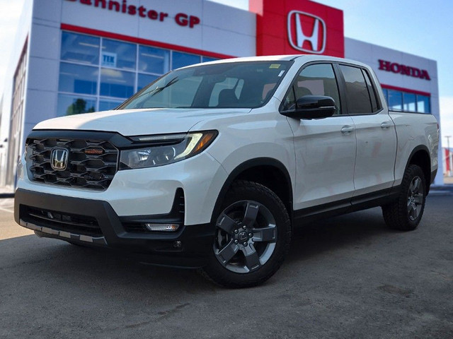 2025 Honda Ridgeline TrailSport **IN-BED TRUNK COMPARTMENT**S... in Cars & Trucks in Grande Prairie