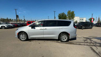 EXECUTIVE CROSSTOWN DEMO! This 2024 CHRYSLER VOYAGER LX has the following options Cloth Bucket Seats... (image 4)