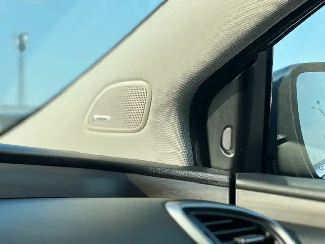 2023 Nissan Murano PLATINUM | AWD | FULLY LOADED | 1 OWNER dans Autos et camions dans Stratford - Image 39