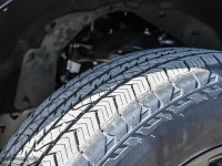 Lariat Black Appearance Package, Sunroof, FX4 Off-Road Package, Tow Package! THIS VEHICLE IS LOCATED... (image 7)