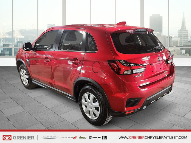 2024 Mitsubishi RVR in Cars & Trucks in City of Montréal - Image 4