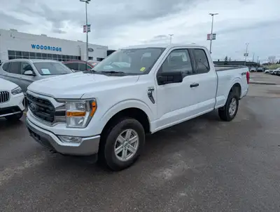 WAS: $46990 NOW: $44990 plus taxes and licensing feesTrailer Hitch, 17-inch Painted Aluminum Wheels,...
