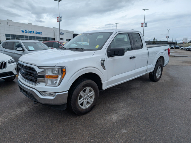 2022 Ford F-150 XLT *PRICE RERUCED* 3.5L, SUPER CAB, CLOTH PO... in Cars & Trucks in Calgary