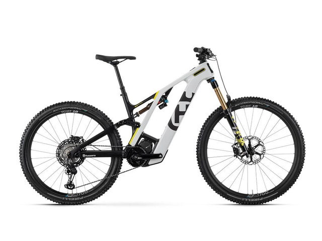 2023 Husqvarna MOUNTAIN CROSS MC6 L LARGE in Street, Cruisers & Choppers in Granby