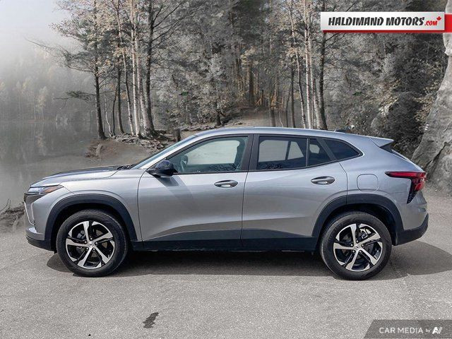 2024 Chevrolet Trax 1RS in Cars & Trucks in Hamilton - Image 2
