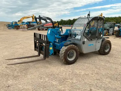GENIE GTH 5519 TELEHANDLER 2013 Genie GTH 5519 zoom boom powered by Duetz diesel engine. Enclosed he...