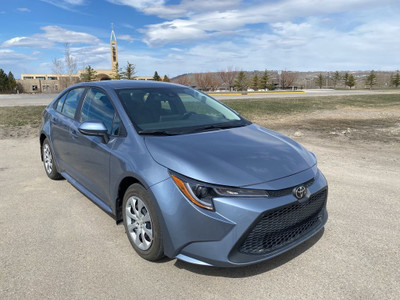 2021 Toyota Corolla LE - 2 SETS OF TIRES ON RIMS