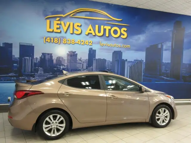 HYUNDAI ELANTRA 2015 SPORT AUTOMATIQUE **77 300 KM **1 PROPRIO** in Cars & Trucks in Lévis - Image 10