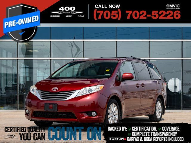 2014 Toyota Sienna XLE in Cars & Trucks in Barrie