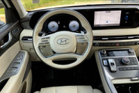 3.8 L 6 Cyl Engine Vehicle Options: Leather Interior, Panoramic Roof, Heads-up Display, Adaptive Cru... (image 4)