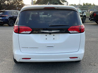 ==== 2024 Chrysler Grand Caravan SXT -- No Accidents, Customer Preferred Package ==== This *2024 Chr... (image 2)