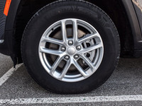 This Jeep Grand Cherokee L delivers a Regular Unleaded V-6 3.6 L/220 engine powering this Automatic... (image 8)