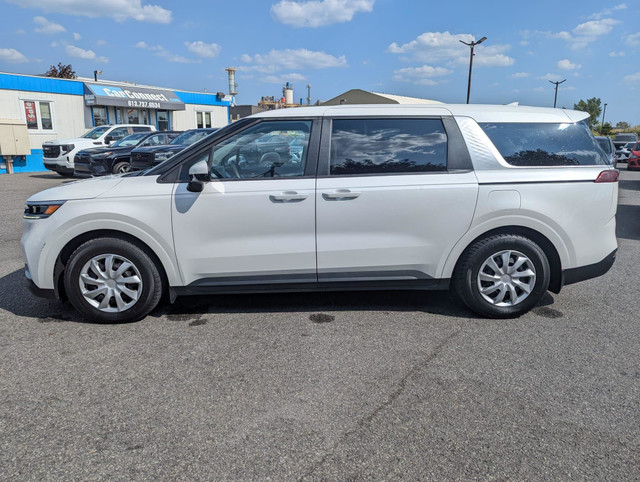 2022 Kia Carnival LX+ in Cars & Trucks in Ottawa - Image 3