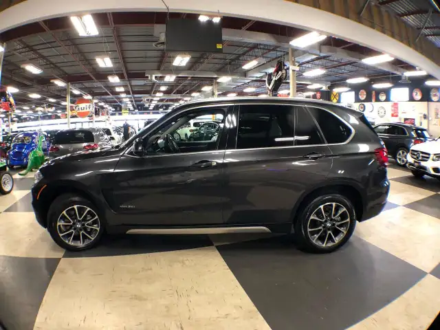 2017 BMW X5 xDrive35i LEATHER PANO/ROOF NAVI B/SPOT HUD CAMERA in Cars & Trucks in City of Toronto - Image 6
