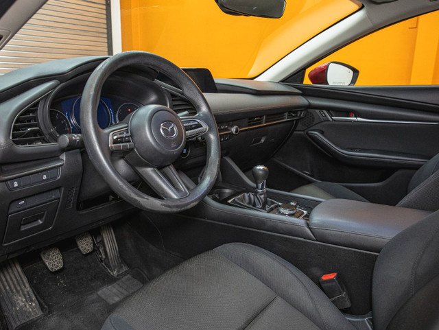 2021 Mazda Mazda3 GX *SIÈGES CHAUFF* ALERTES BLUETOOTH USB in Cars & Trucks in Laurentides - Image 2