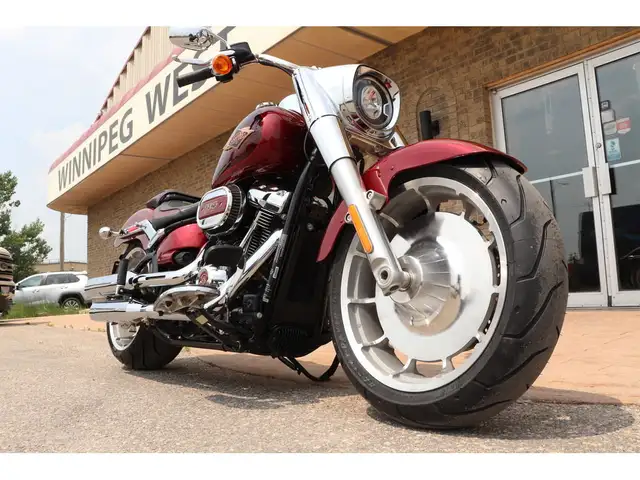 2023 Harley-Davidson FLFBS Fat Boy 114 ANNIVERSARY EDITION , 1 O in Street, Cruisers & Choppers in Winnipeg - Image 21