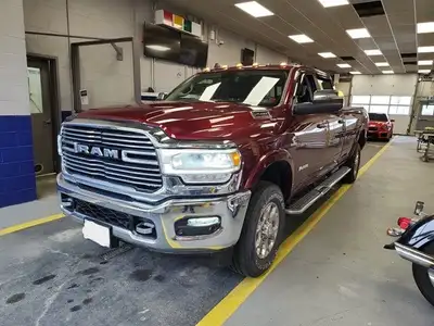 Look at this certified 2022 Ram 2500 Laramie Crew 4X4 | 6.7L Cummins Diesel | 8' Box | Leather | Nav...