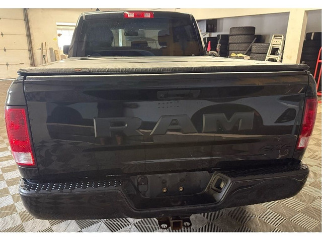 2020 Ram 1500 Classic Express, Night Edition, One Owner, Acciden in Cars & Trucks in North Bay - Image 4