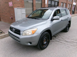 2008 Toyota RAV 4 ***NO ACCIDENTS | 4-CYLINDER | AUTOMATIC***