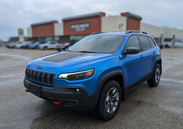 2019 Jeep Cherokee Trailhawk|MB OWNED|CMMD START|LEATHERSEATS in Cars & Trucks in Winnipeg
