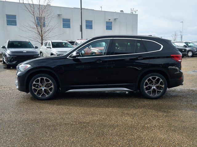 2021 BMW X1 xDrive28i | Panoramic Sunroof | Backup Cam in Cars & Trucks in Edmonton - Image 2
