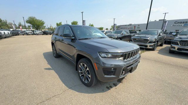 2025 Jeep Grand Cherokee Overland | Remote Start in Cars & Trucks in Edmonton - Image 2