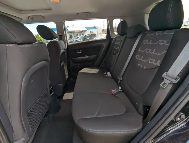 2013 Kia Soul 2.0L 4u Burner in Cars & Trucks in Ottawa - Image 10