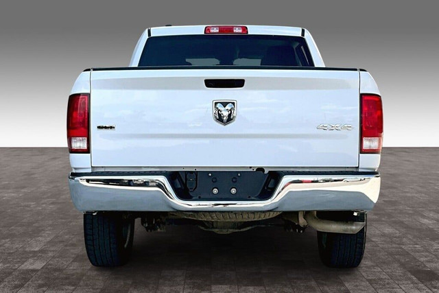 2022 Ram 1500 4wd Crewcab Slt in Cars & Trucks in Edmonton - Image 4