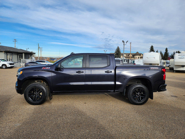 2022 Chevrolet Silverado 1500 LT Trail Boss 5.3L V8|H/CLOTH BUCK in Cars & Trucks in St. Albert - Image 3
