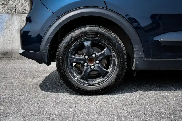 2019 Kia Niro EX Premium • HEATED SEATS • WIRELESS CHARGING in Cars & Trucks in Kingston - Image 7