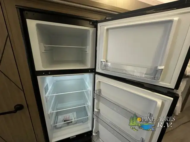 2025 Forest River RV Wildwood 34VERANDA in Travel Trailers & Campers in Truro - Image 13