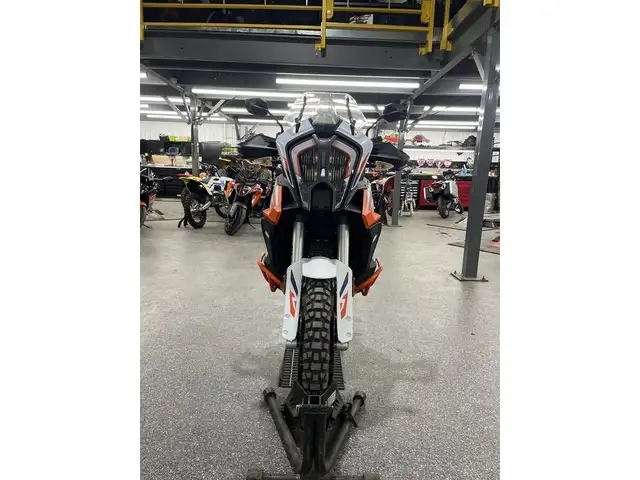 2024 KTM 1290 SUPER ADVENTURE R in Dirt Bikes & Motocross in Granby - Image 8