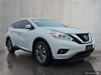 Elevate your driving experience in Ottawa with this sophisticated 2017 Nissan Murano SL, a stylish c... (image 8)