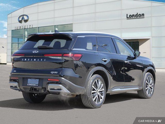 2024 INFINITI QX60 Sensory in Cars & Trucks in London - Image 3