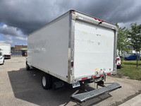 NEW ARRIVAL - RARE FIND - 18Ft Box - 2016 Ford E-450 - 18Ft Box - Equipped with 5.4L V8 Gasoline Eng... (image 6)