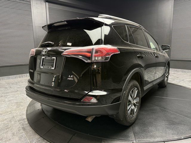 2018 Toyota RAV4 LE in Cars & Trucks in Edmonton - Image 3